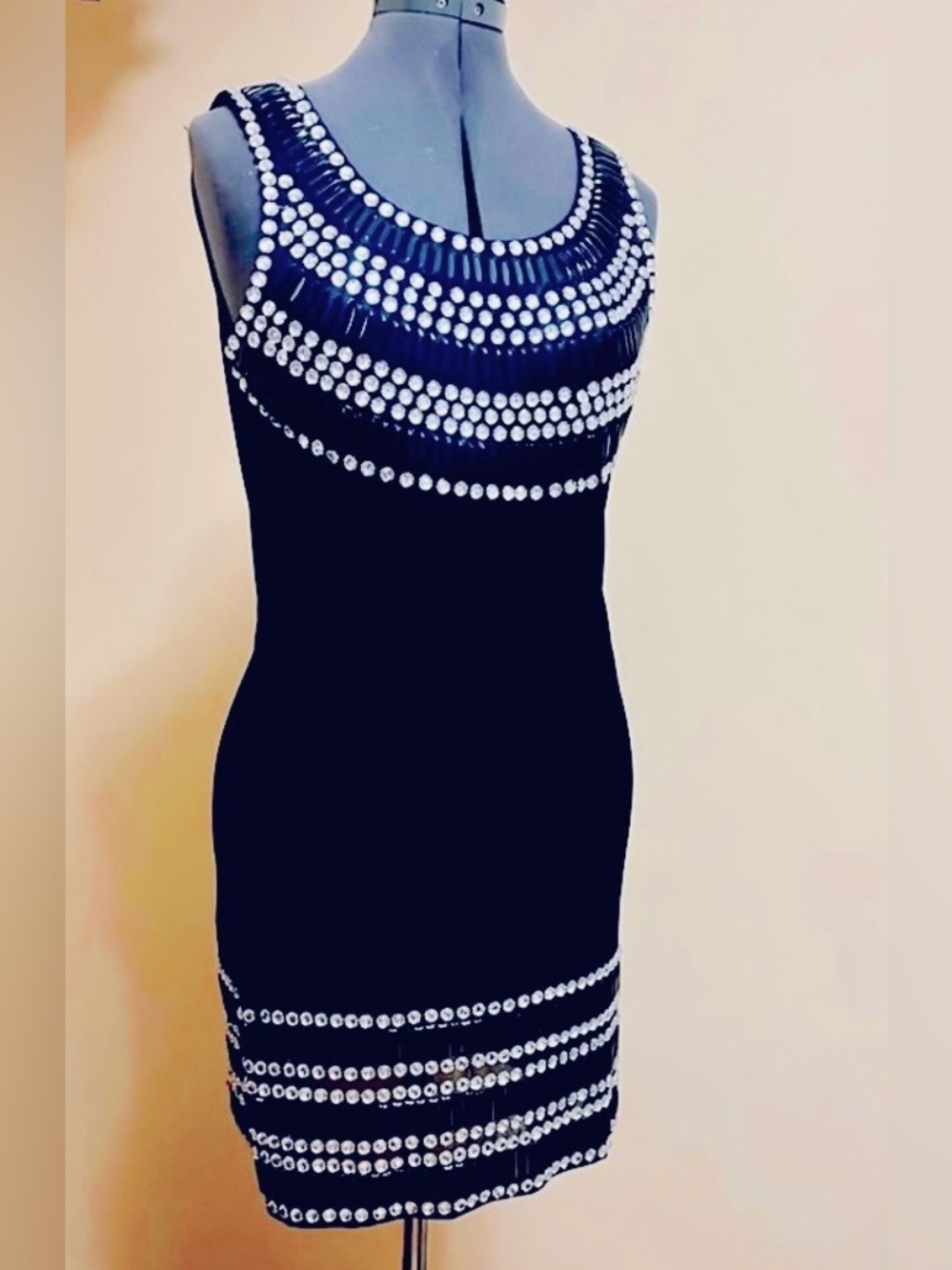 Mirumi Beaded Dress 
Size M/L
